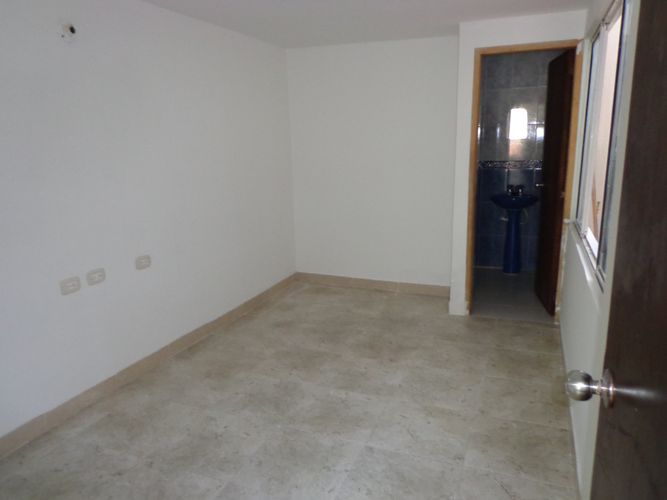 Casa de 4 alcobas en venta en Paseo Del Puente, Piedecuesta, 120 m² · foto 9 de 20