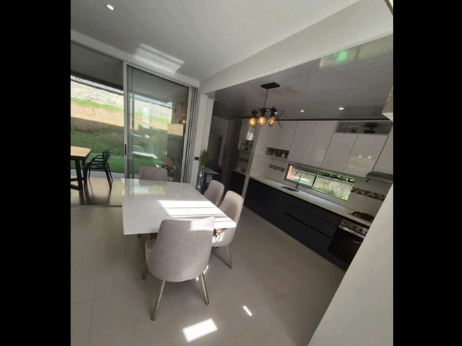 Casa de 3 alcobas en venta en Verde Horizonte, Jamundí, 165 m² · foto 2 de 24