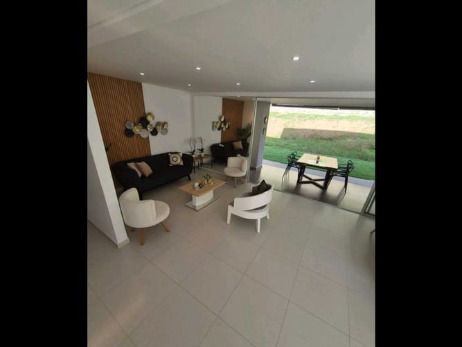 Casa de 3 alcobas en venta en Verde Horizonte, Jamundí, 165 m² · foto 5 de 24