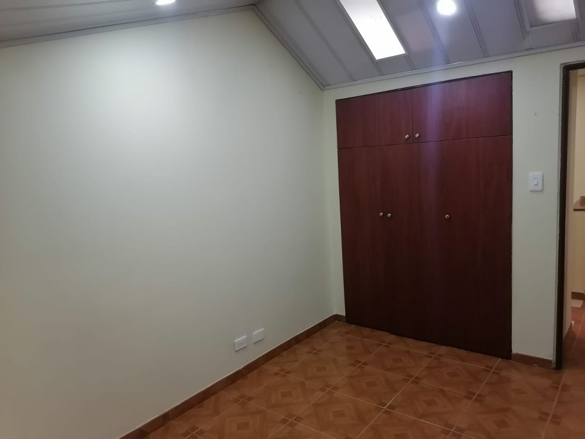 Casa en venta en Villas Del Madrigal, Bogotá · foto 6 de 24
