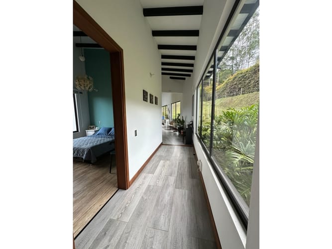 Casa de 4 alcobas en venta en El Porvenir, Rionegro, 262 m² · foto 4 de 20