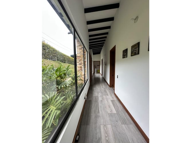Casa de 4 alcobas en venta en El Porvenir, Rionegro, 262 m² · foto 5 de 20
