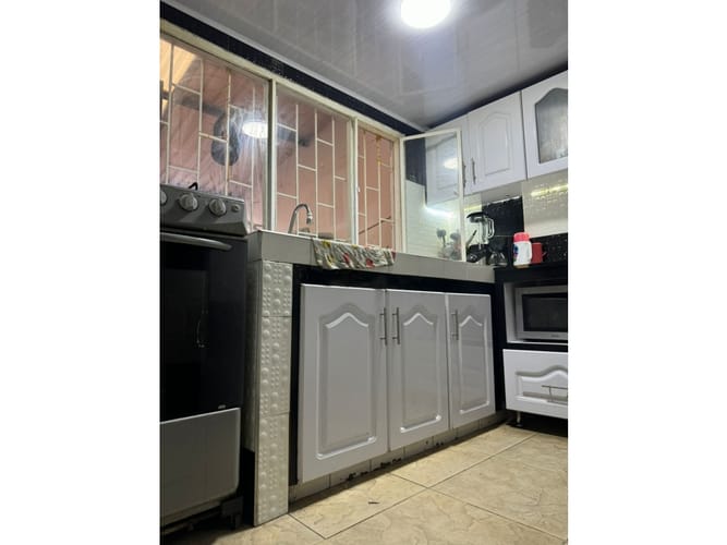 Casa de 5 alcobas en venta en Montes, Bogotá, 250 m² · foto 12 de 21