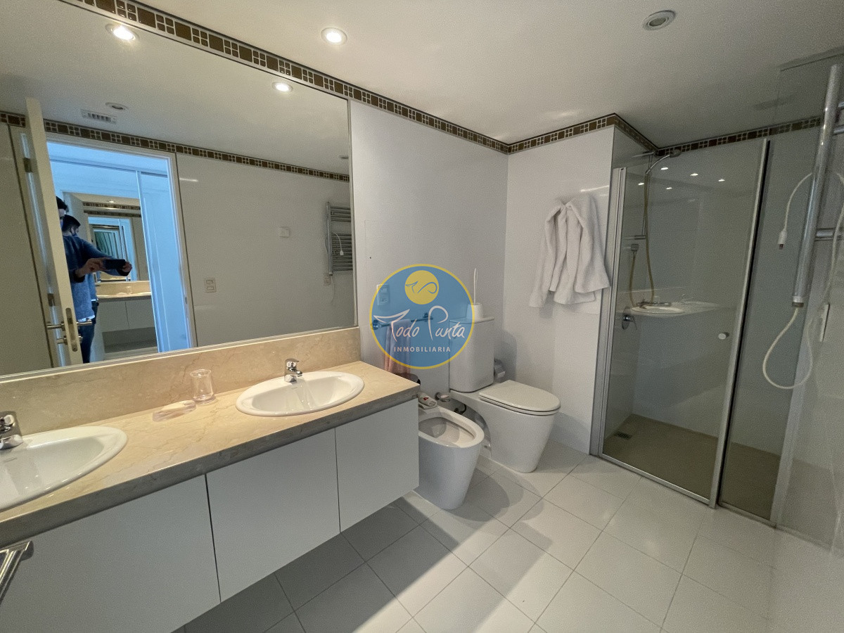 lLE PARC II  APARTAMENTO EN ALQUILER PUNTA DEL ESTE CON VISTA AL MAR 2 DORMITORIOS EXELENTE!!! · Foto 10