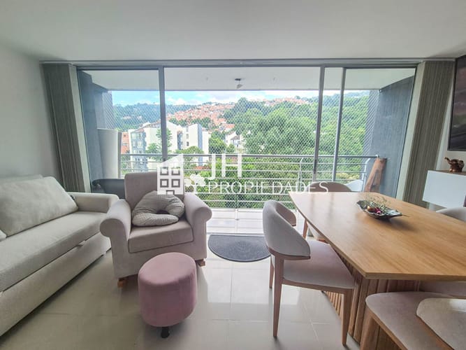 Apartamento de 3 alcobas en venta en C. Balcon De Las Americas, Bucaramanga, 83 m² · foto 2 de 16