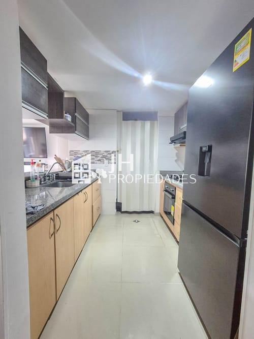 Apartamento de 3 alcobas en venta en C. Balcon De Las Americas, Bucaramanga, 83 m² · foto 7 de 16