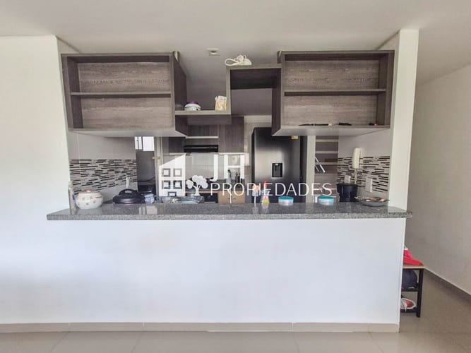 Apartamento de 3 alcobas en venta en C. Balcon De Las Americas, Bucaramanga, 83 m² · foto 9 de 16