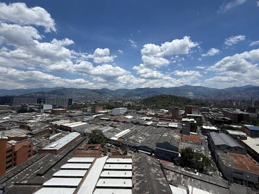 Consultorio en arriendo en Perpetuo Socorro, Medellín, 29 m² · foto 9 de 9