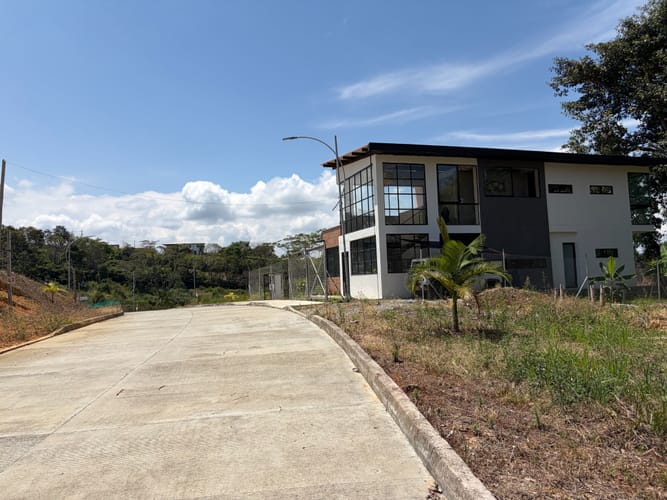 Lote en venta en La Cabaña, Manizales, 499 m² · foto 7 de 10