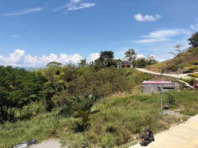 Lote en venta en La Cabaña, Manizales, 499 m² · foto 5 de 10