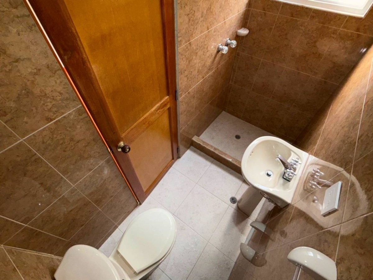 Apartamento en venta en Carlos Lleras Restrepo Manzana C, Bogotá · foto 19 de 24