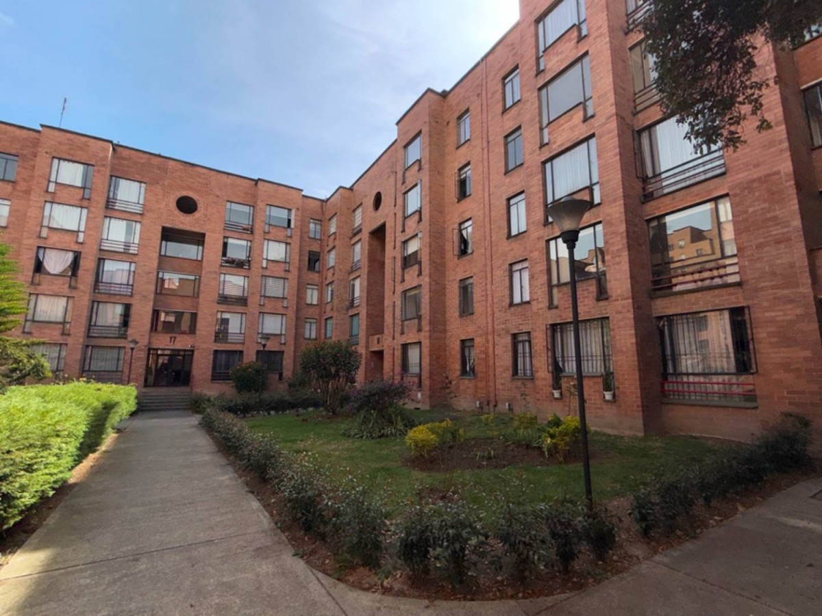 Apartamento en venta en Carlos Lleras Restrepo Manzana C, Bogotá · foto 22 de 24
