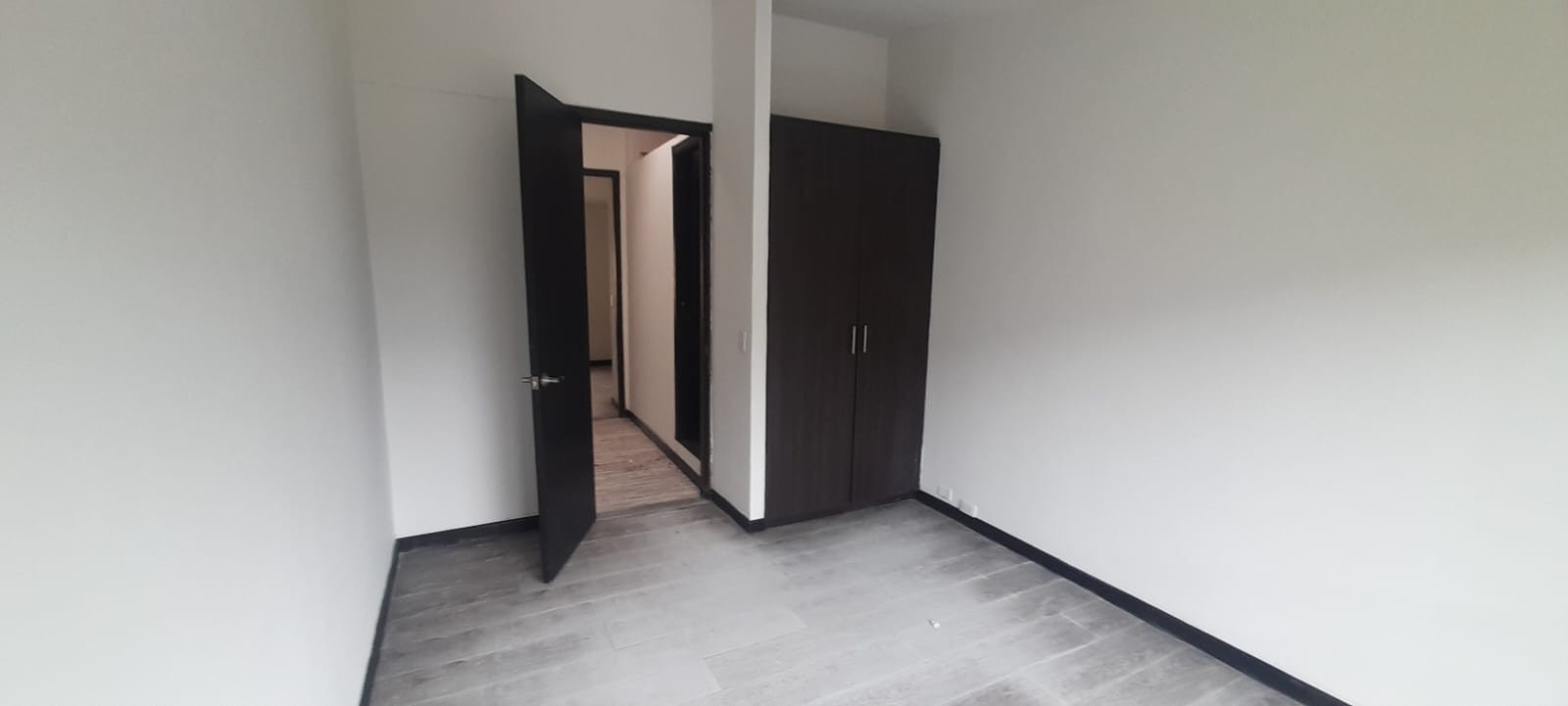 Casa en venta en Sabana De Tibabuyes, Bogotá · foto 9 de 23