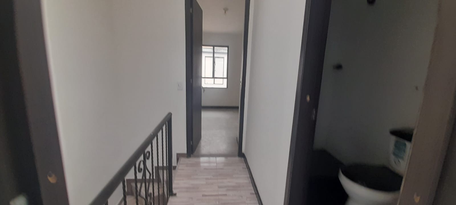 Casa en venta en Sabana De Tibabuyes, Bogotá · foto 6 de 23