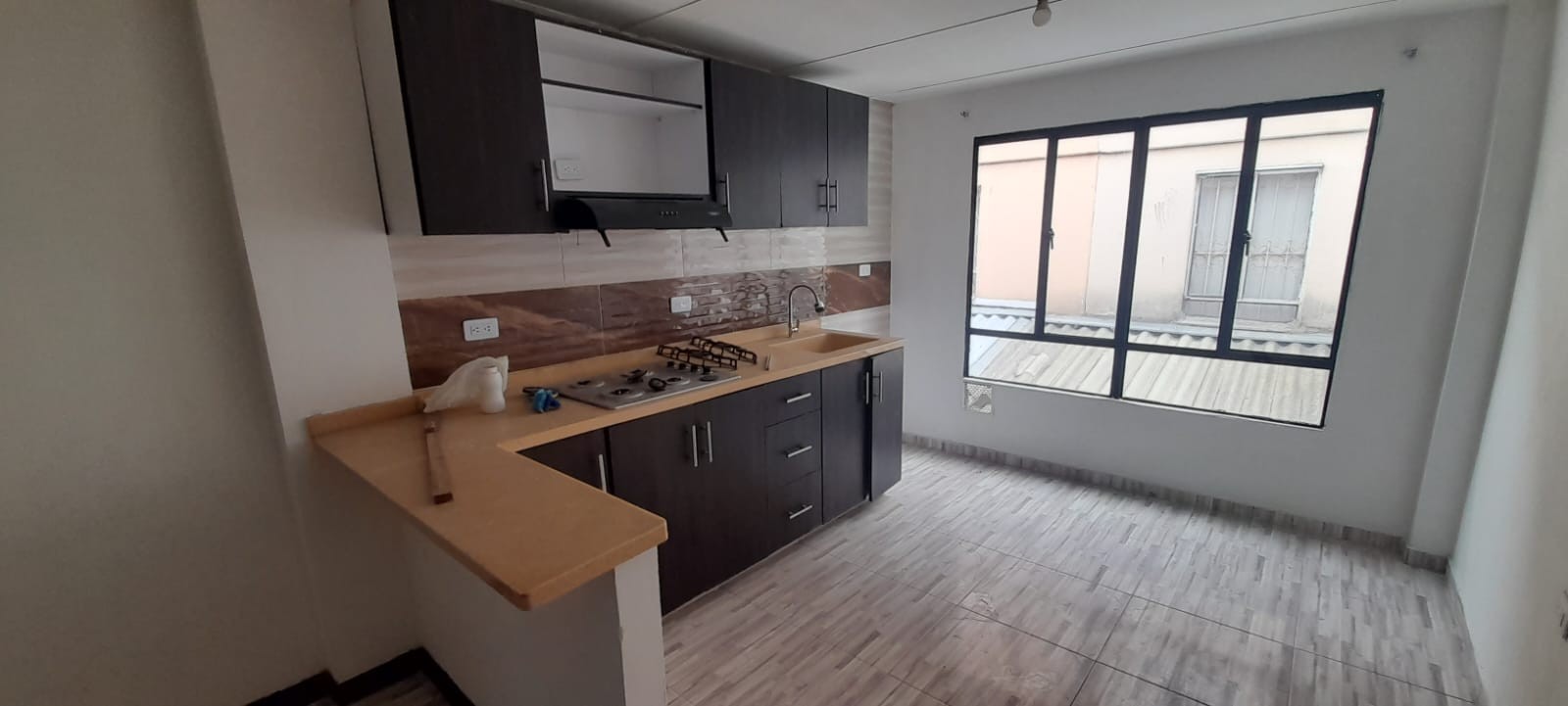 Casa en venta en Sabana De Tibabuyes, Bogotá · foto 16 de 23
