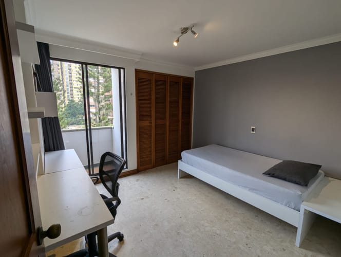 Apartamento de 3 alcobas en arriendo en Lalinde, Medellín, 130 m² · foto 19 de 21