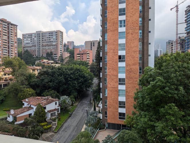 Apartamento de 3 alcobas en arriendo en Lalinde, Medellín, 130 m² · foto 21 de 21