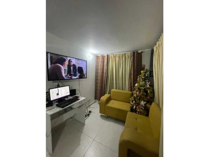 Apartamento en venta en Centro, La Estrella · foto 4 de 8