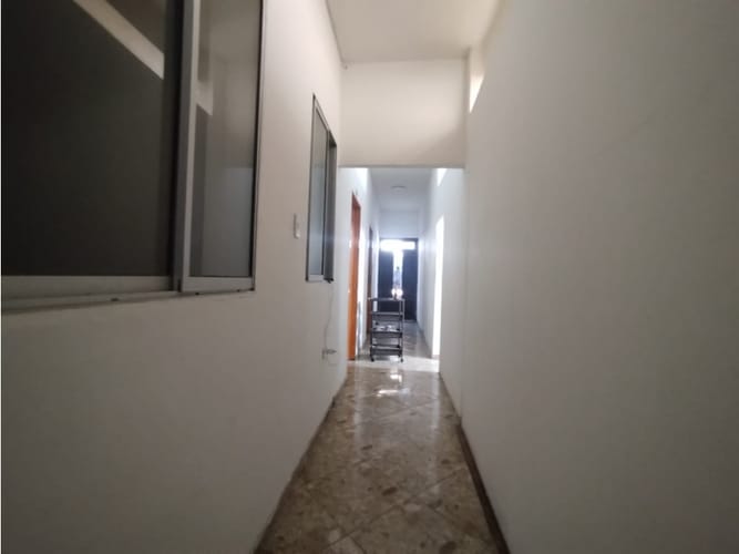 Casa de 7 alcobas en venta en Las Palmas, Medellín, 170 m² · foto 5 de 24