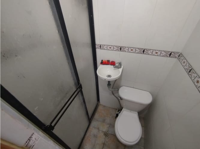 Casa de 7 alcobas en venta en Las Palmas, Medellín, 170 m² · foto 18 de 24