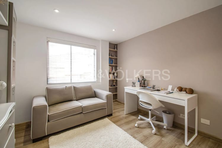 Apartamento de 3 alcobas en venta en Chicó Navarra, Bogotá, 171 m² · foto 18 de 18
