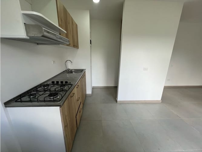Apartamento de 2 alcobas en venta en Cuchillas De San Jose, Rionegro, 58 m² · foto 2 de 16