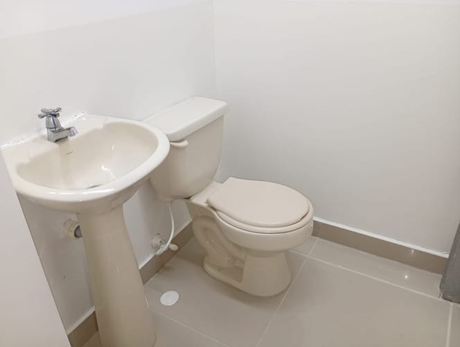 Oficina en arriendo en El Poblado, Medellín, 80 m² · foto 9 de 9