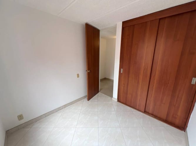 Apartamento de 3 alcobas en arriendo en Tarragona Del Salitre Et. Ii, Bogotá, 52 m² · foto 8 de 13