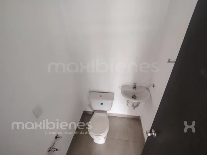 Local en arriendo en La Ceja, 48 m² · foto 12 de 22