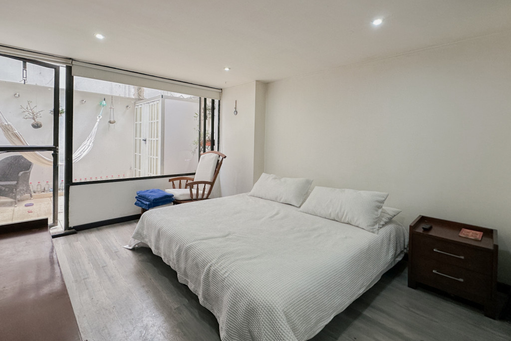 Apartamento en venta en Santa Barbara Central, Bogotá · foto 9 de 16
