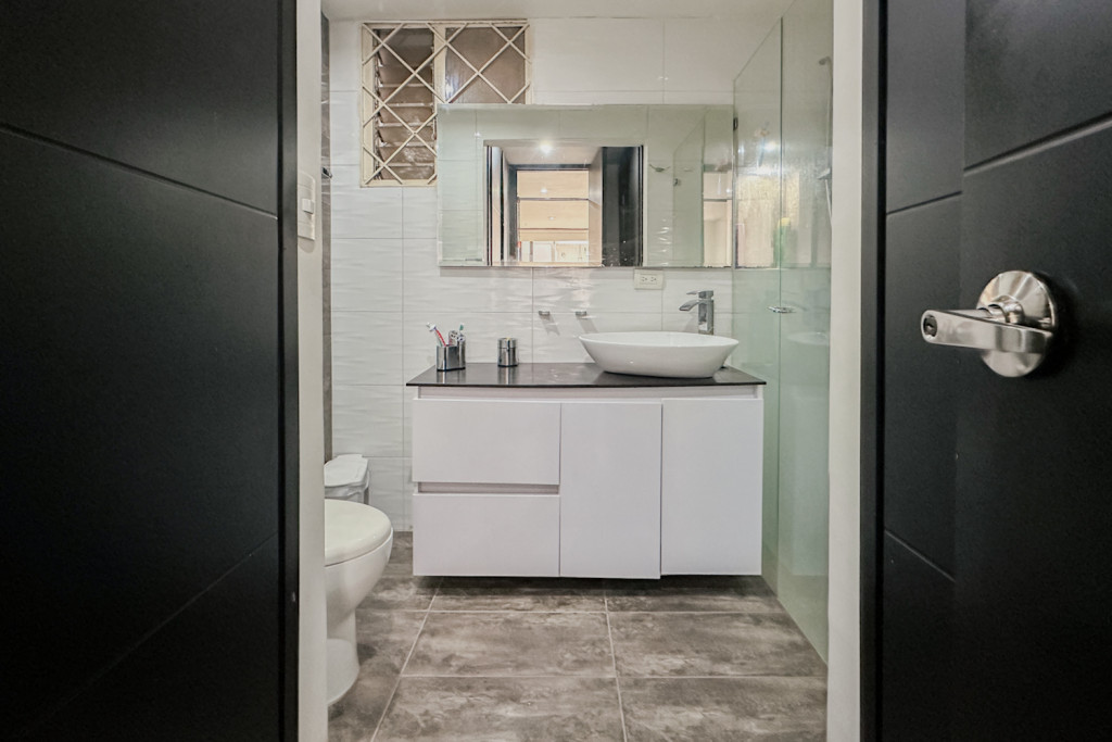 Apartamento en venta en Santa Barbara Central, Bogotá · foto 11 de 16