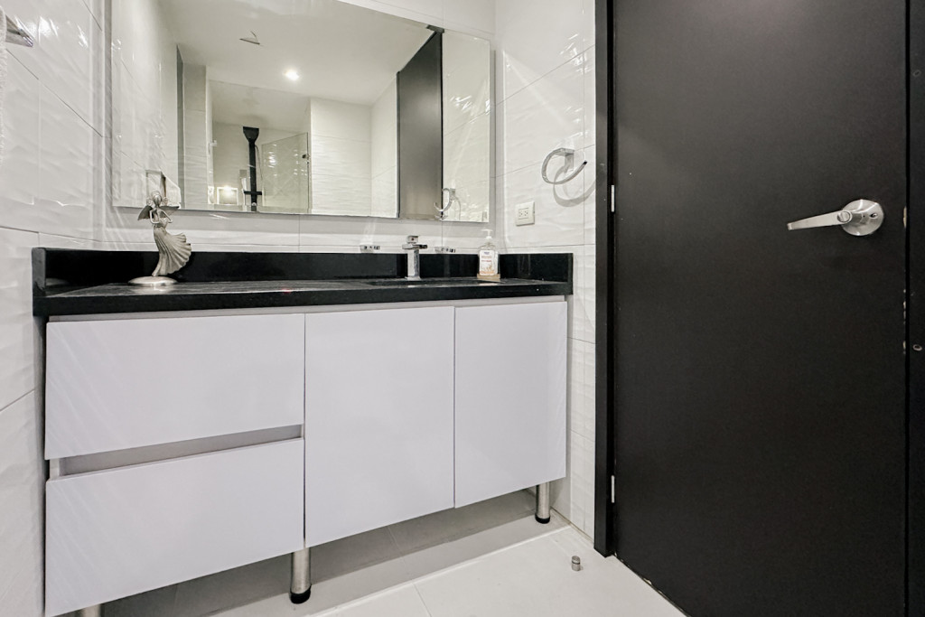 Apartamento en venta en Santa Barbara Central, Bogotá · foto 14 de 16