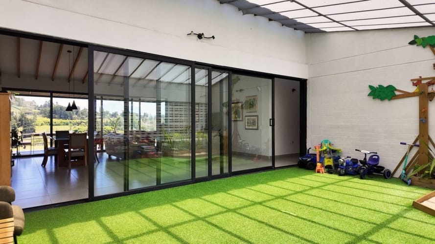 Casa de 3 alcobas en venta en Sajonia, Rionegro, 318 m² · foto 9 de 24