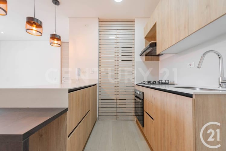 Casa de 2 alcobas en venta en El Poblado, Medellín, 60 m² · foto 8 de 24