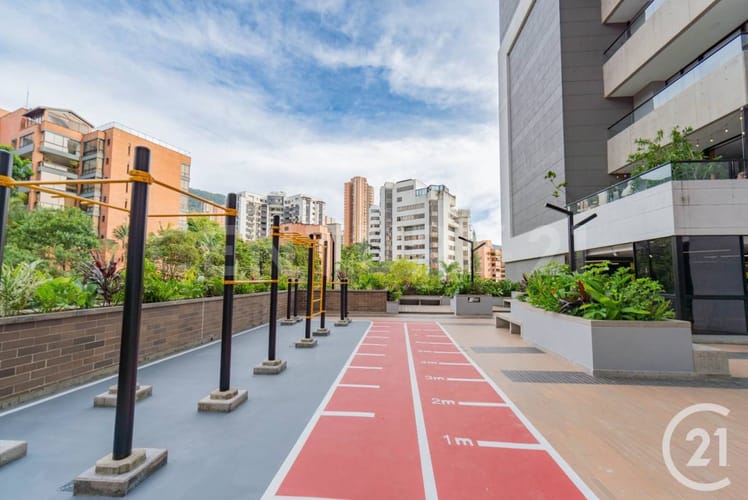 Casa de 2 alcobas en venta en El Poblado, Medellín, 60 m² · foto 19 de 24