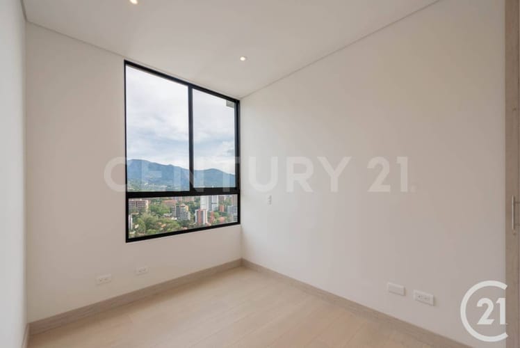 Casa de 2 alcobas en venta en El Poblado, Medellín, 60 m² · foto 22 de 24