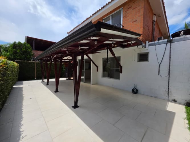 Casa de 3 alcobas en venta en Parque Natura, Jamundí, 210 m² · foto 6 de 23