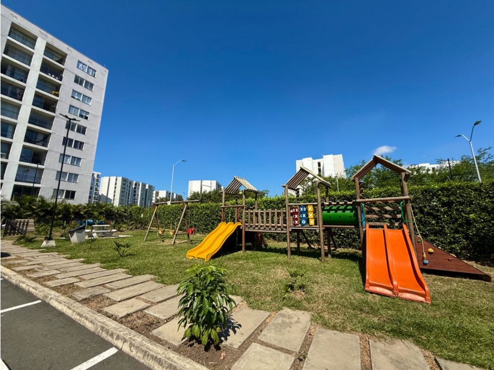Apartamento en arriendo en Bochalema, Cali · foto 14 de 17