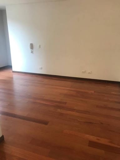 Apartamento de 3 alcobas en venta en Los Rosales, Bogotá, 193 m² · foto 4 de 17