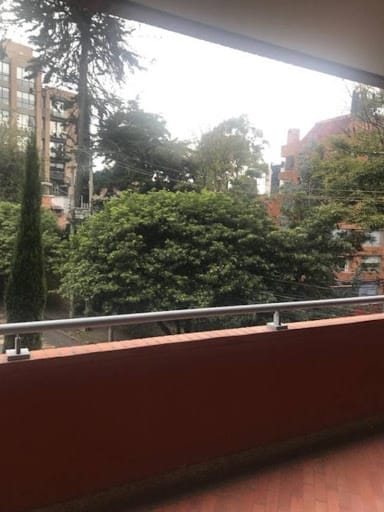 Apartamento de 3 alcobas en venta en Los Rosales, Bogotá, 193 m² · foto 7 de 17