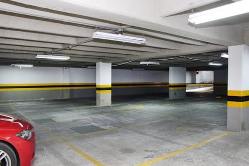 Apartamento de 3 alcobas en venta en Los Rosales, Bogotá, 193 m² · foto 16 de 17