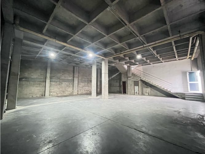 Bodega en arriendo en Monteazul, Sabaneta, 480 m² · foto 3 de 21