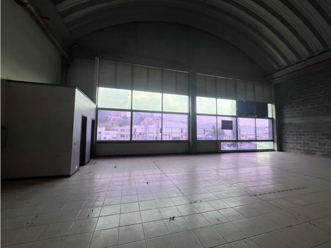 Bodega en arriendo en Monteazul, Sabaneta, 480 m² · foto 4 de 21