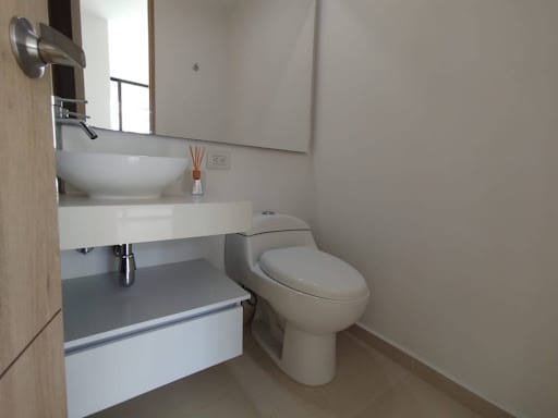 Apartamento de 2 alcobas en arriendo en Barro Blanco, Rionegro, 69 m² · foto 10 de 12