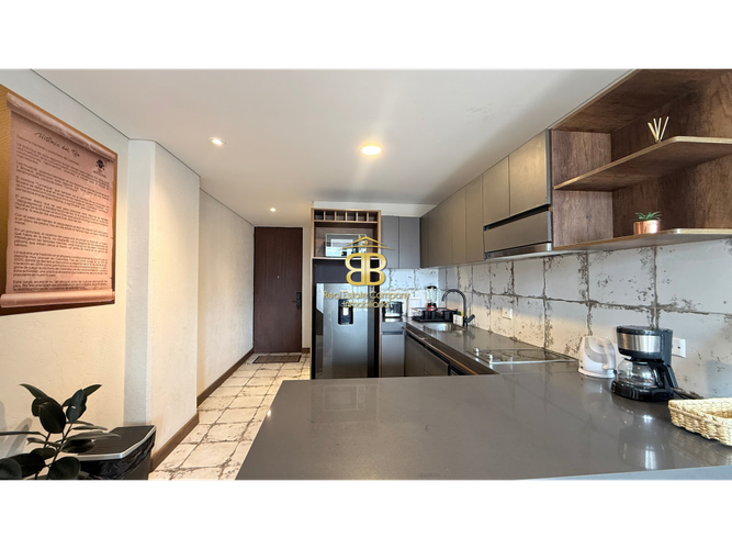 Apartaestudio en venta en La Candelaria, Bogotá, 50 m² · foto 4 de 24