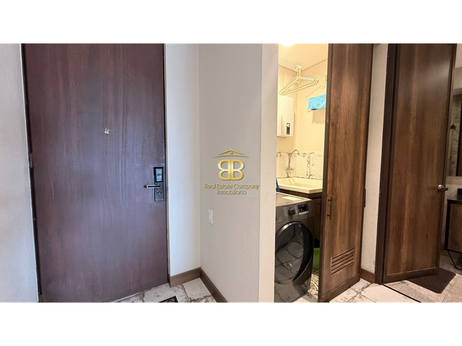 Apartaestudio en venta en La Candelaria, Bogotá, 50 m² · foto 9 de 24