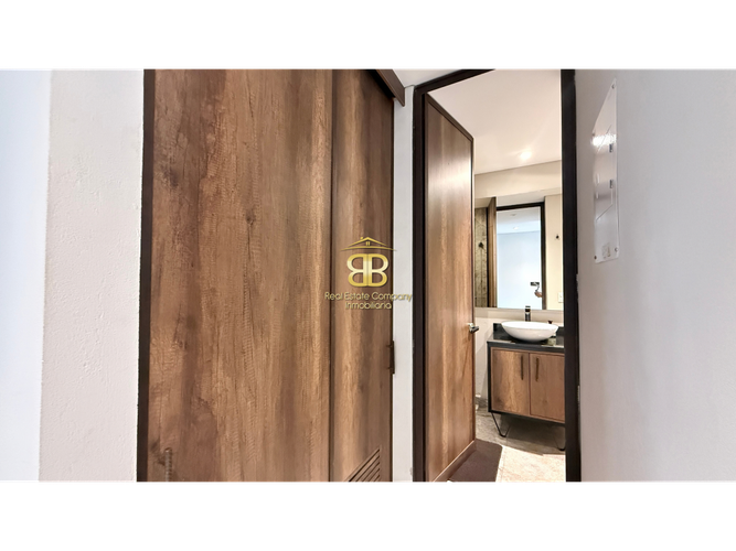 Apartaestudio en venta en La Candelaria, Bogotá, 50 m² · foto 10 de 24