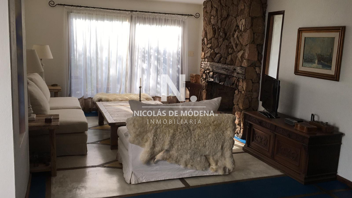 Casa en La Barra a pasos del mar · Foto 8