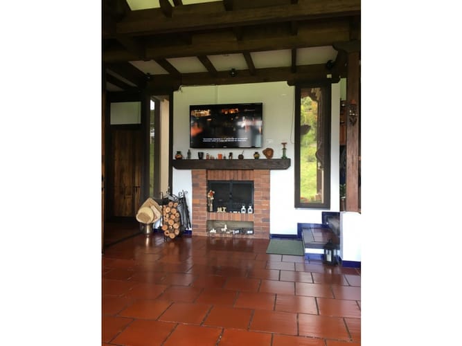 Casa de 4 alcobas en venta en Centro Alto, Sopó, 270 m² · foto 3 de 24