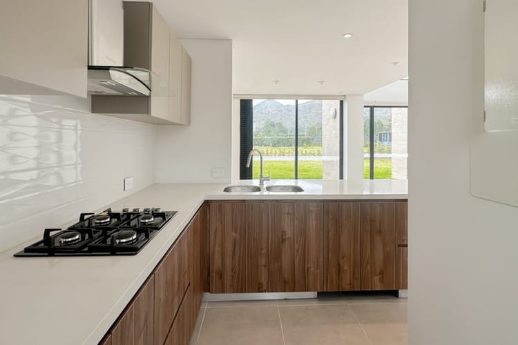 Casa de 4 alcobas en arriendo en Siberia, Cota, 211 m² · foto 11 de 24